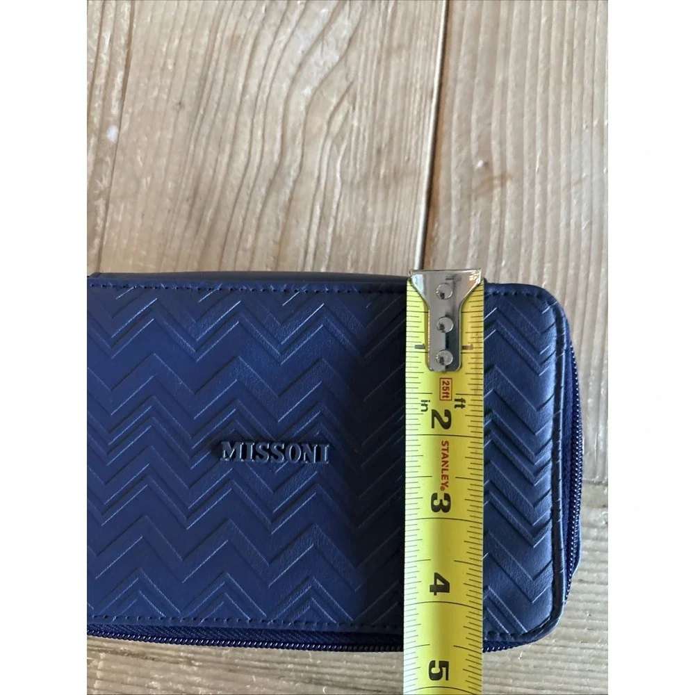 Missoni for Delta Amenity Bag Blue Chevron Cosmetic Travel Case First Class